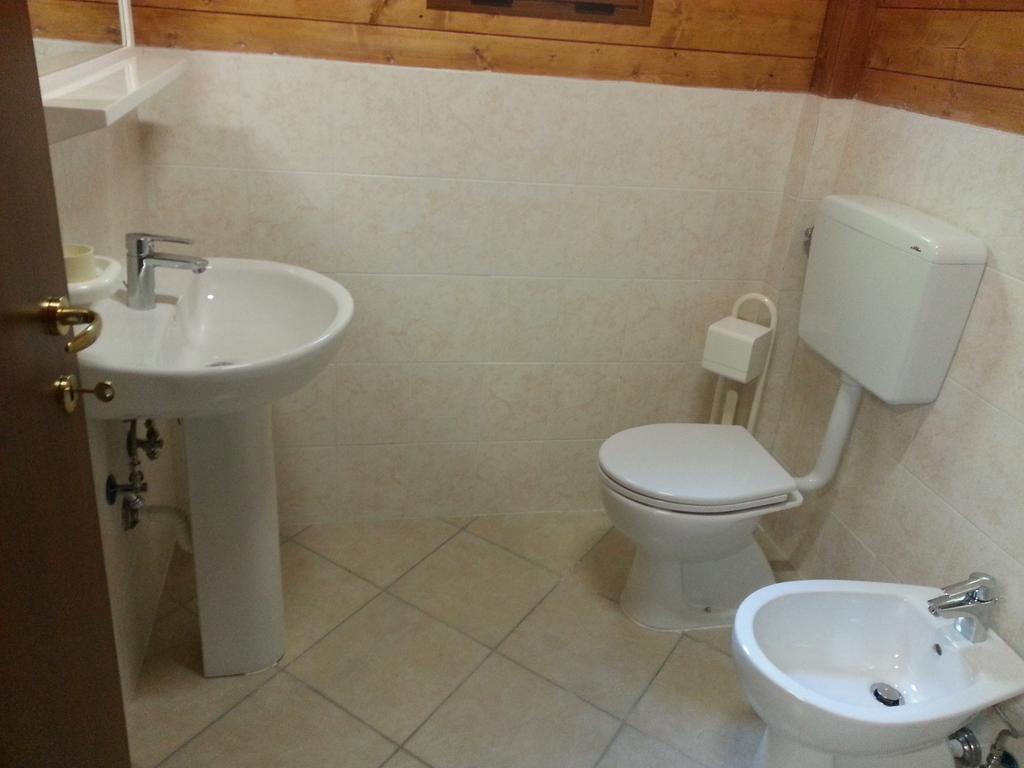 Camping Luni Marina di Massa Room photo